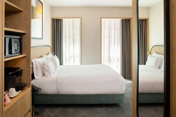 QUEEN GUEST ROOM