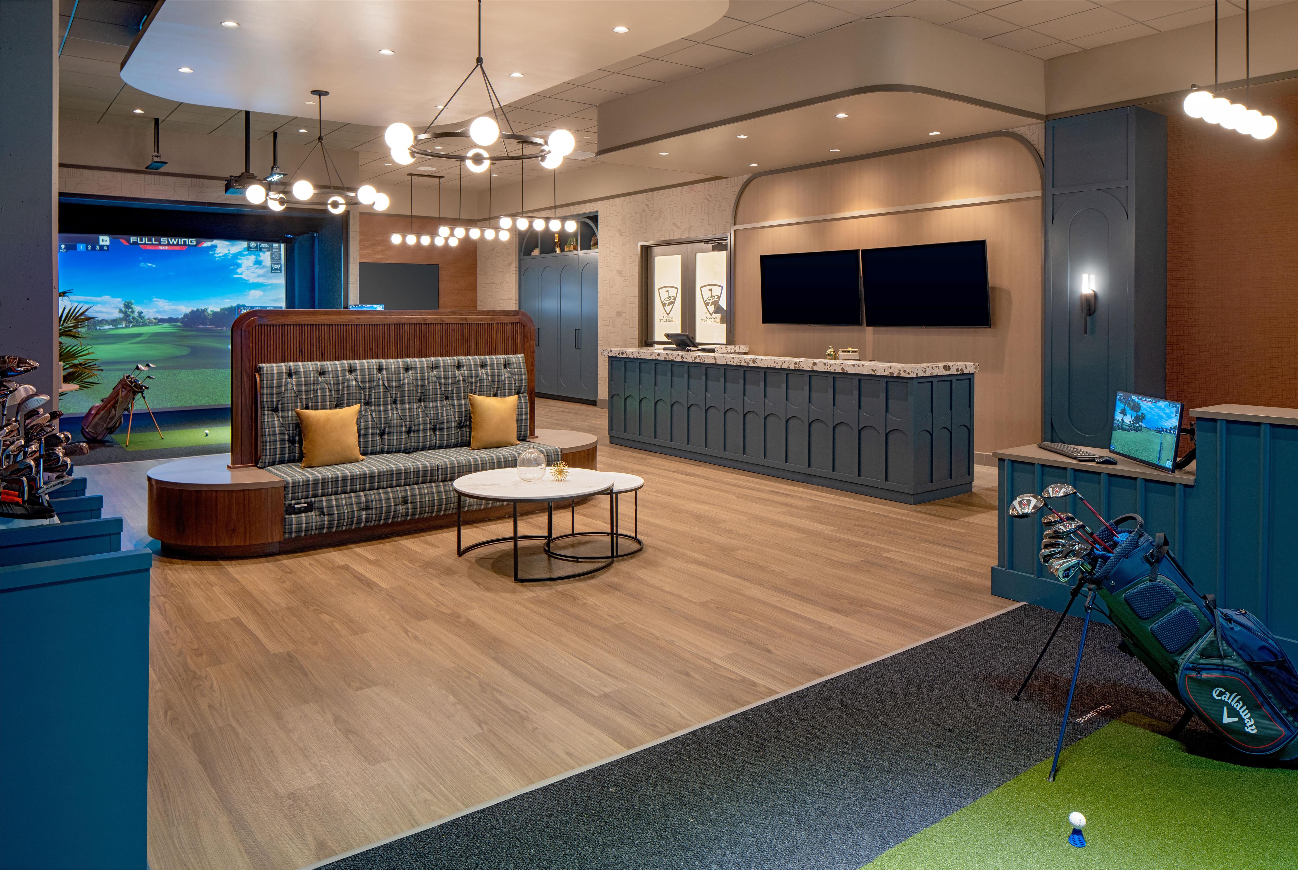 Golf | Tempo By Hilton Nashville Downtown