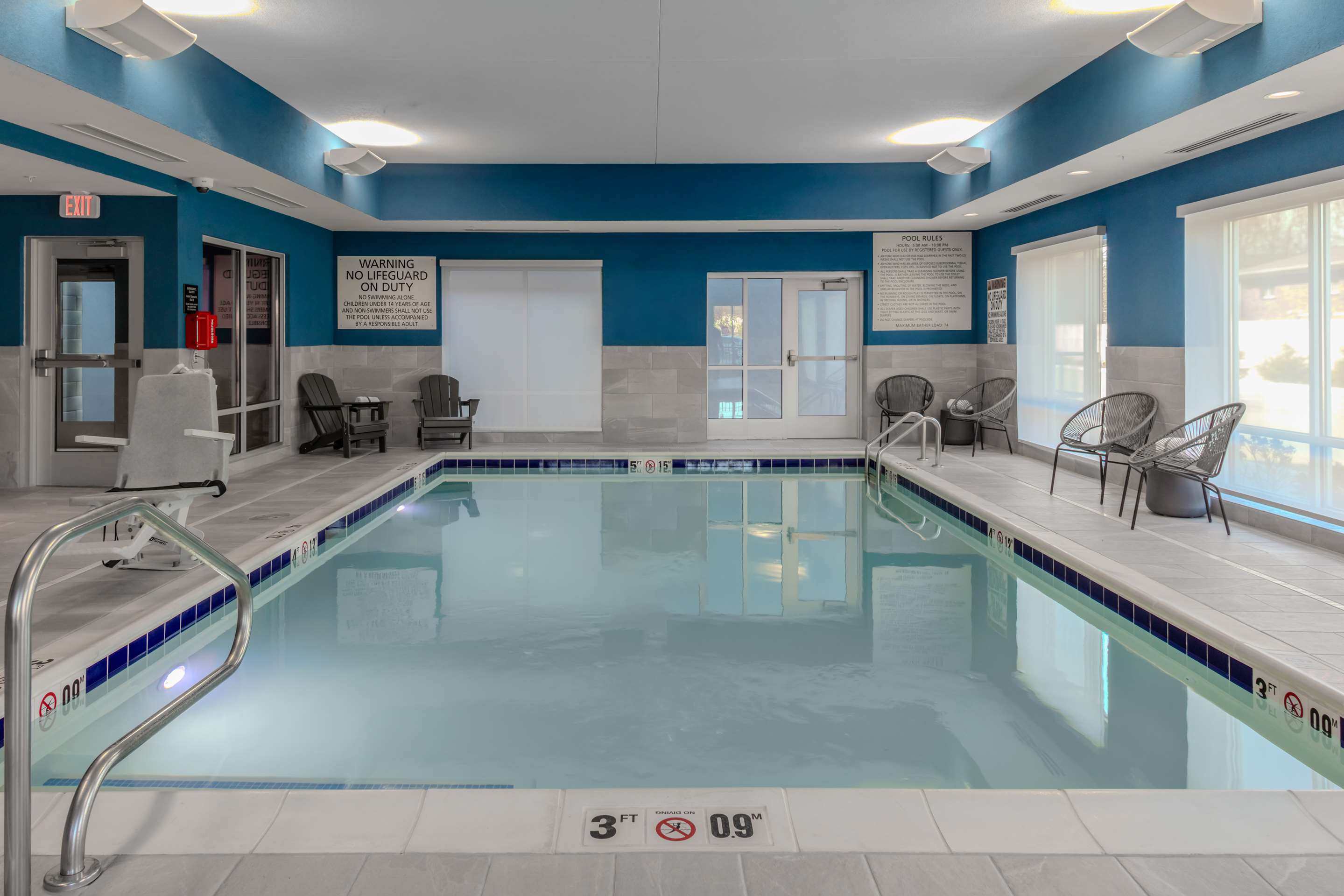 Pool | Hampton Inn & Suites Indianapolis West Speedway