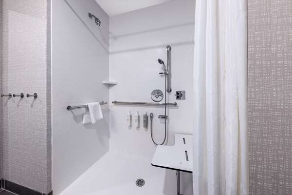  - Hampton Inn Downtown Columbus