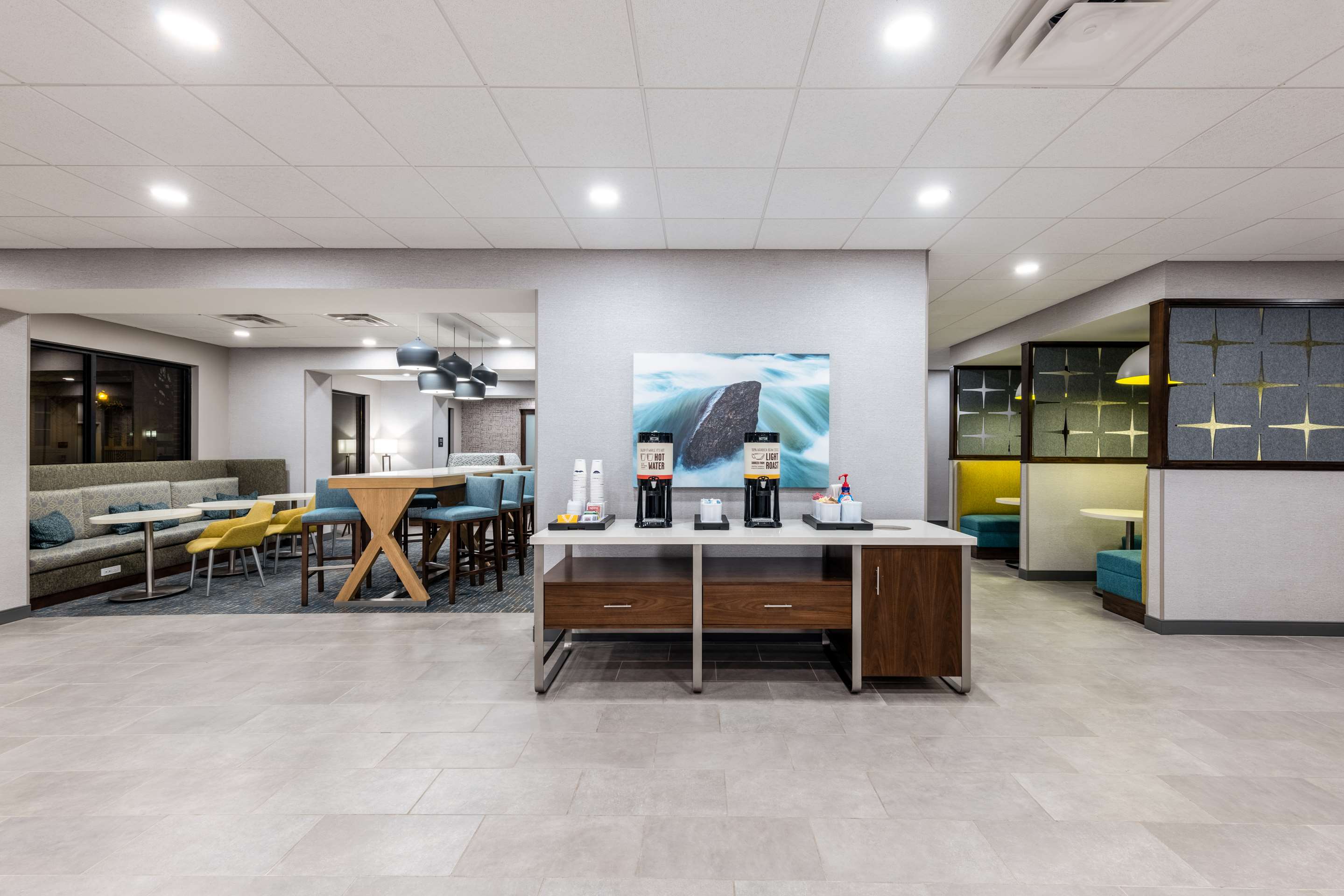 Lobby | Hampton Inn Columbus Downtown, GA