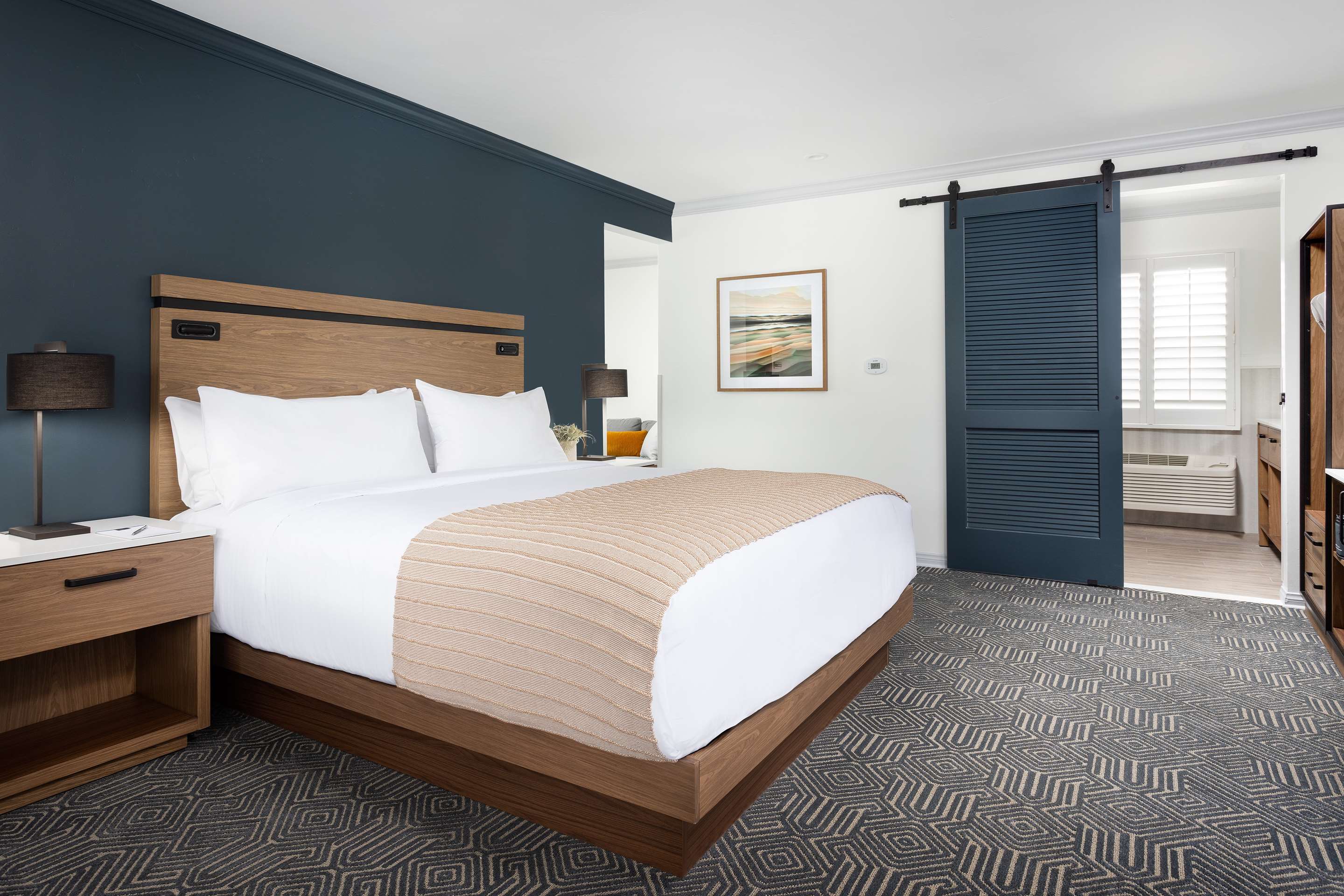 Guest room