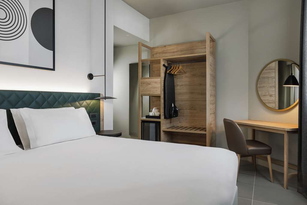 Hilton Garden Inn Bologna North - Tap to explore photos