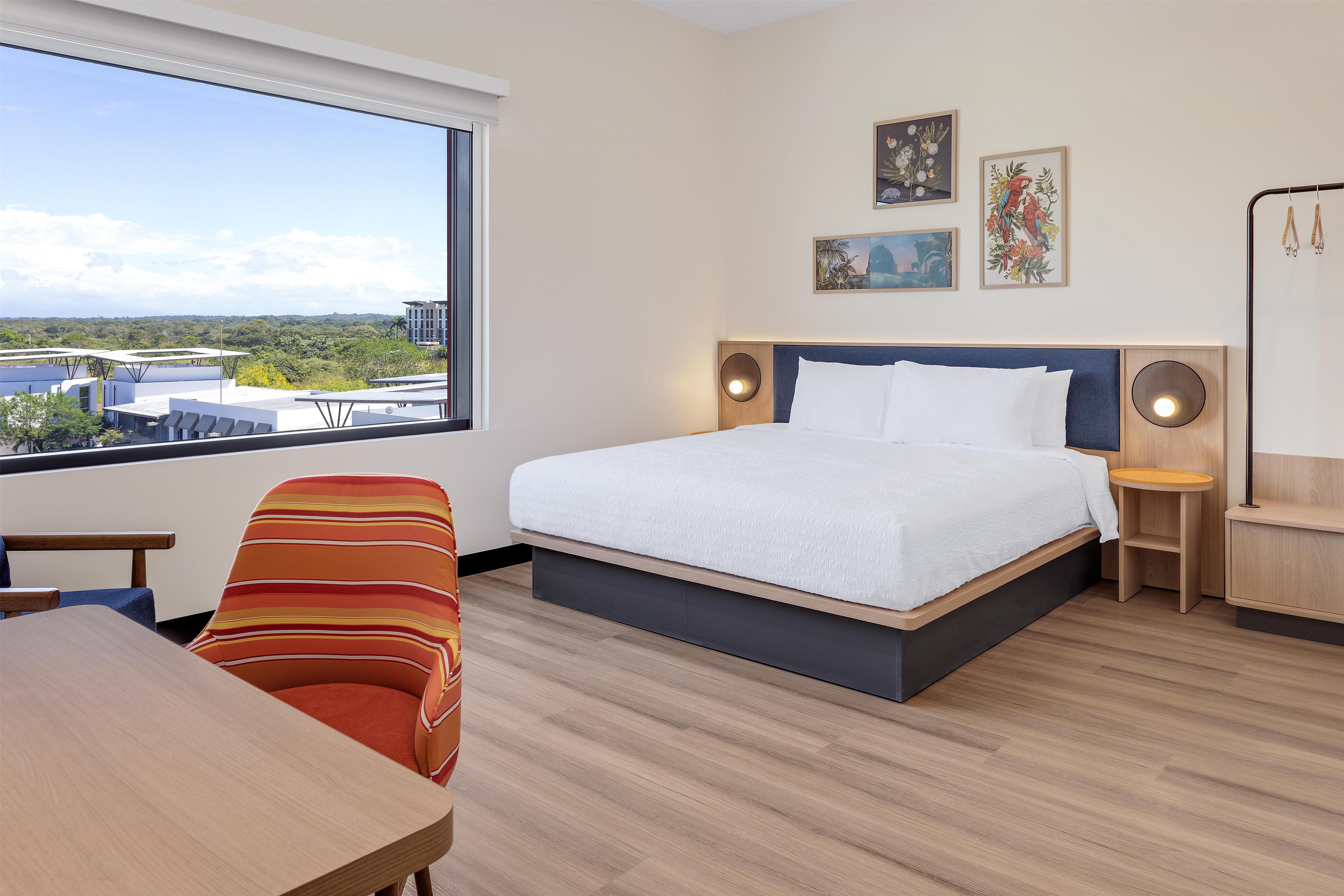 Hampton by Hilton Guanacaste Airport - Tap to explore photos