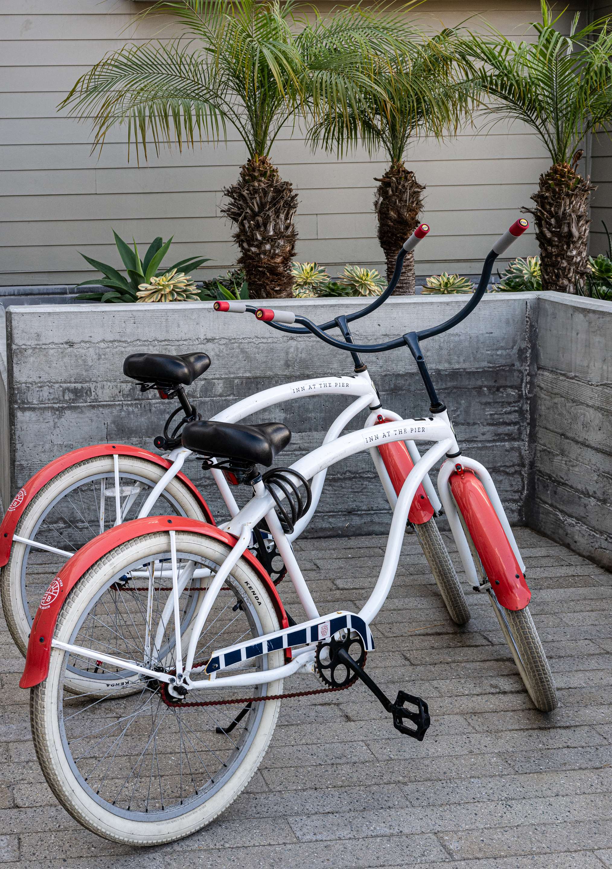 Exterior | Inn at the Pier Pismo Beach, Curio Collection by Hilton