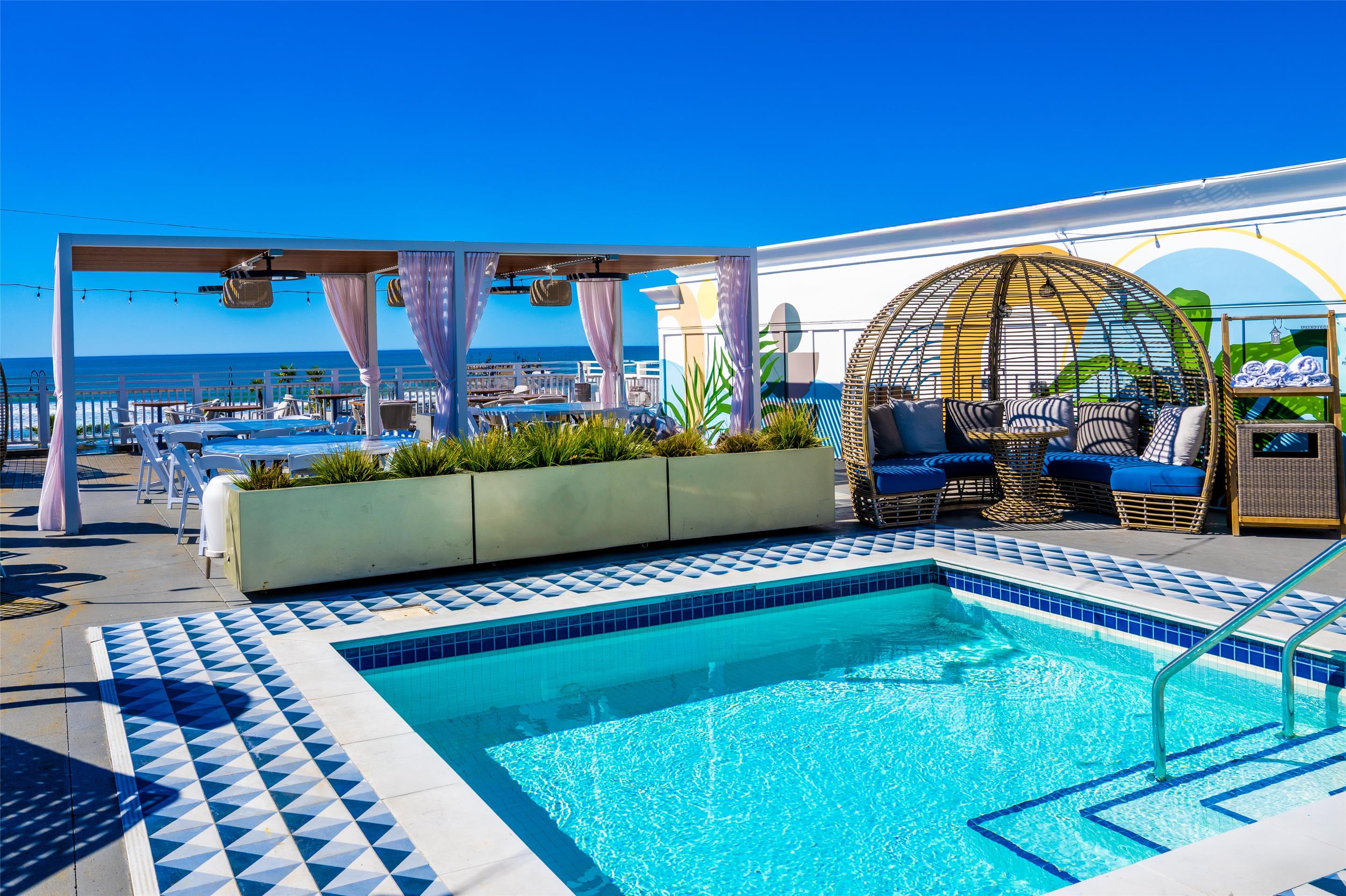 Pool | Inn at the Pier Pismo Beach, Curio Collection by Hilton