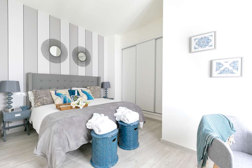 SOHO BOUTIQUE MUSEO-guestroom-Guest Room,On-Site.jpg