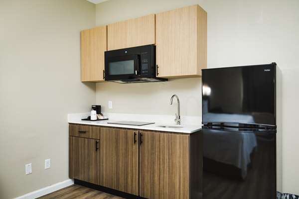  - SureStay Studio by Best Western Downtown Conroe