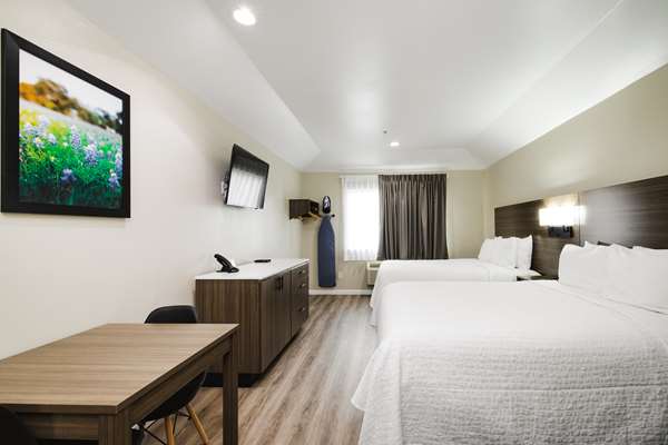  - SureStay Studio by Best Western Downtown Conroe