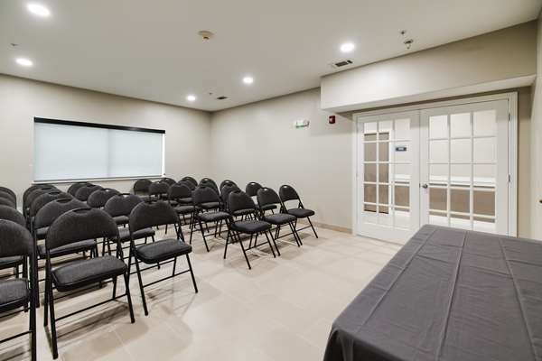  - SureStay Studio by Best Western Downtown Conroe