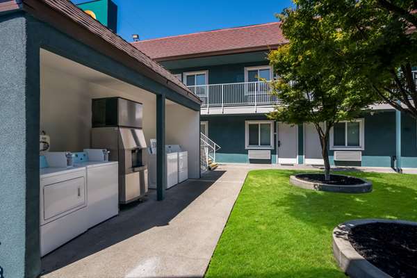 Amenities - Quality Inn Southeast Sacramento