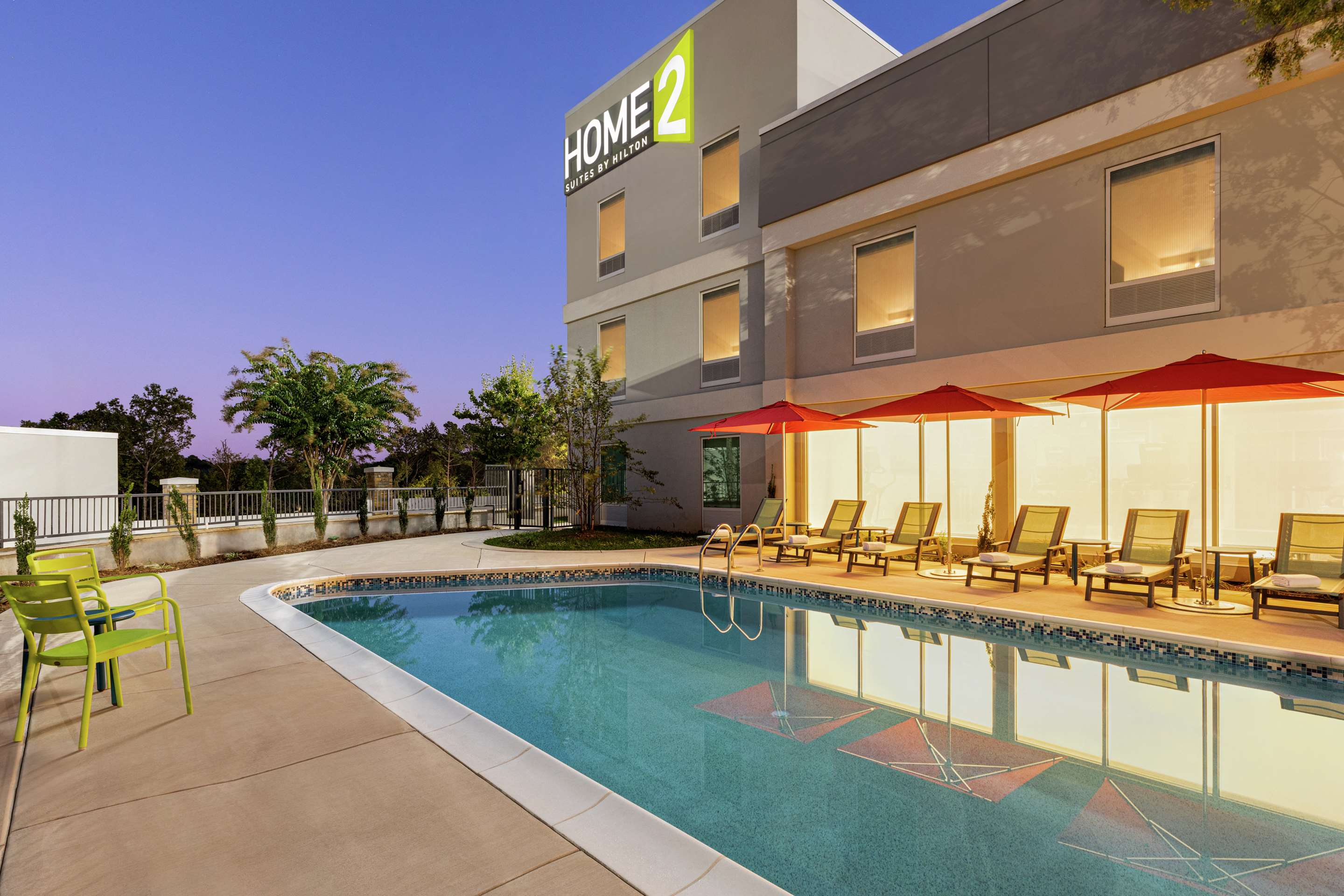 Pool | Home2 Suites BY Hilton Dalton
