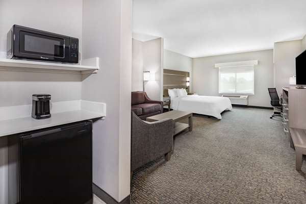 Suite - La Quinta Inn & Suites Jackson - I-55, Exit 99