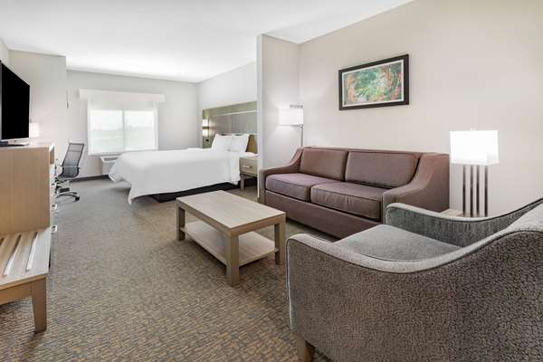 Suite - La Quinta Inn & Suites Jackson - I-55, Exit 99