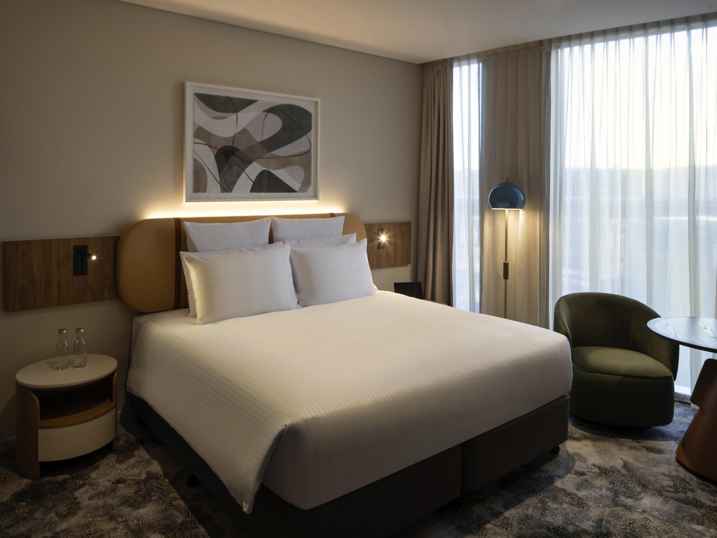 Pullman Sydney Penrith Room Type - Accessible Superior Room with 1 king bed