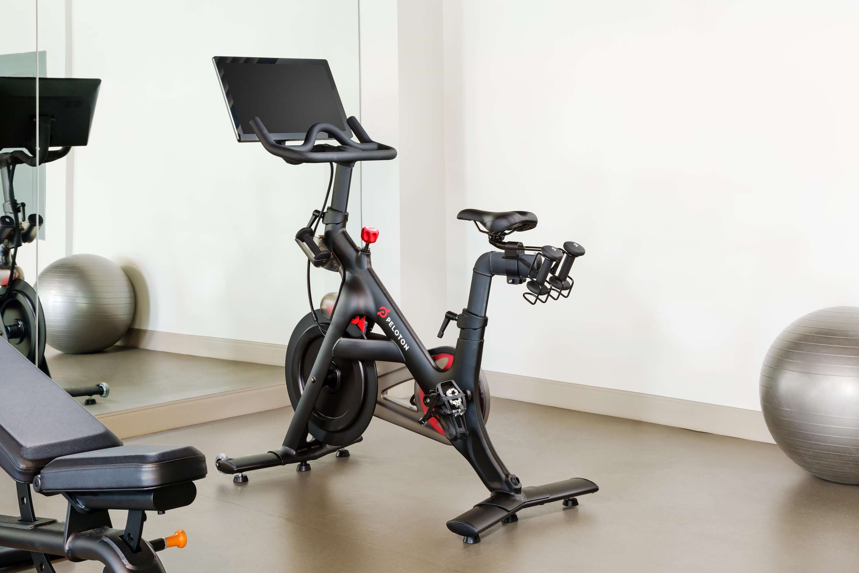 Health club fitness center gym | Hilton Garden Inn Ocean City Oceanfront