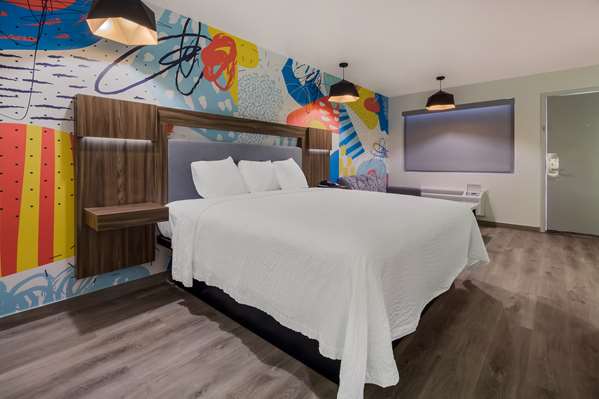  - Signature Inn Galleria Houston