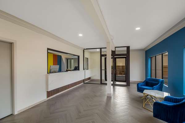  - Signature Inn Galleria Houston