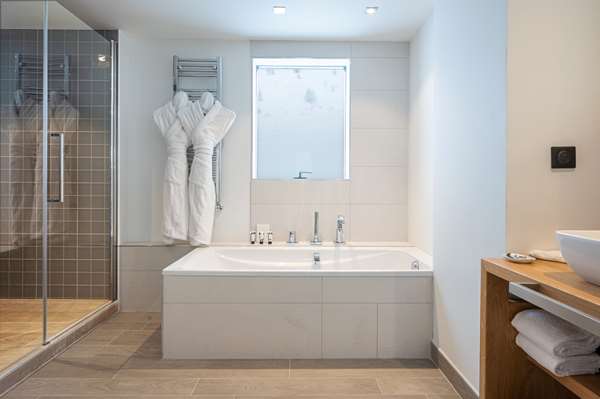 VOULEZVOUS HOTEL - Photo 3