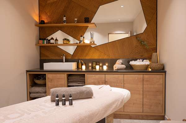 VOULEZVOUS HOTEL - Photo 8