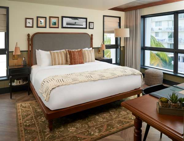 Suite - Balfour Hotel Miami Beach