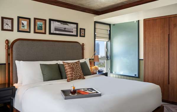  - Balfour Hotel Miami Beach