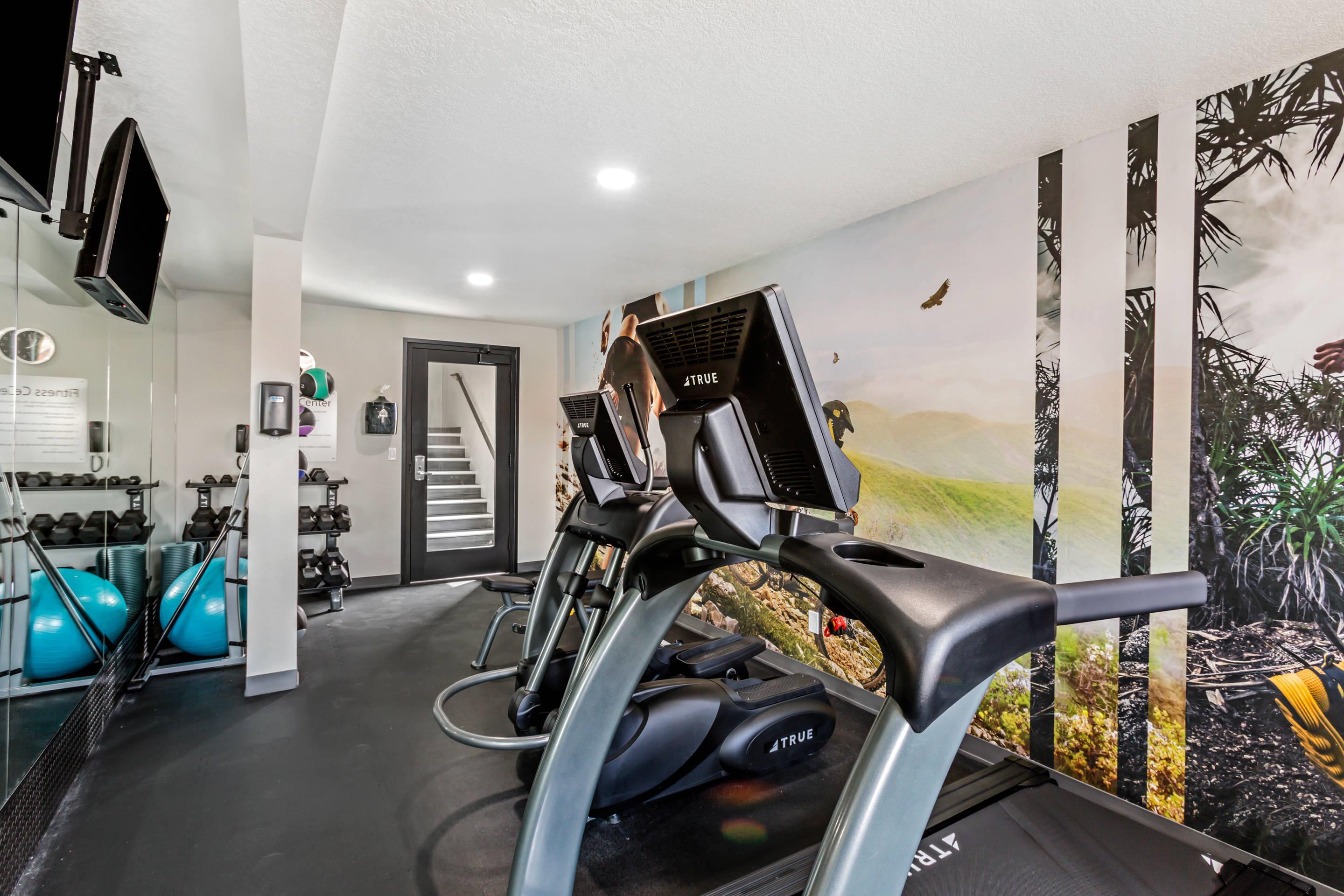 Fitness center | Clarion Pointe Prescott Valley