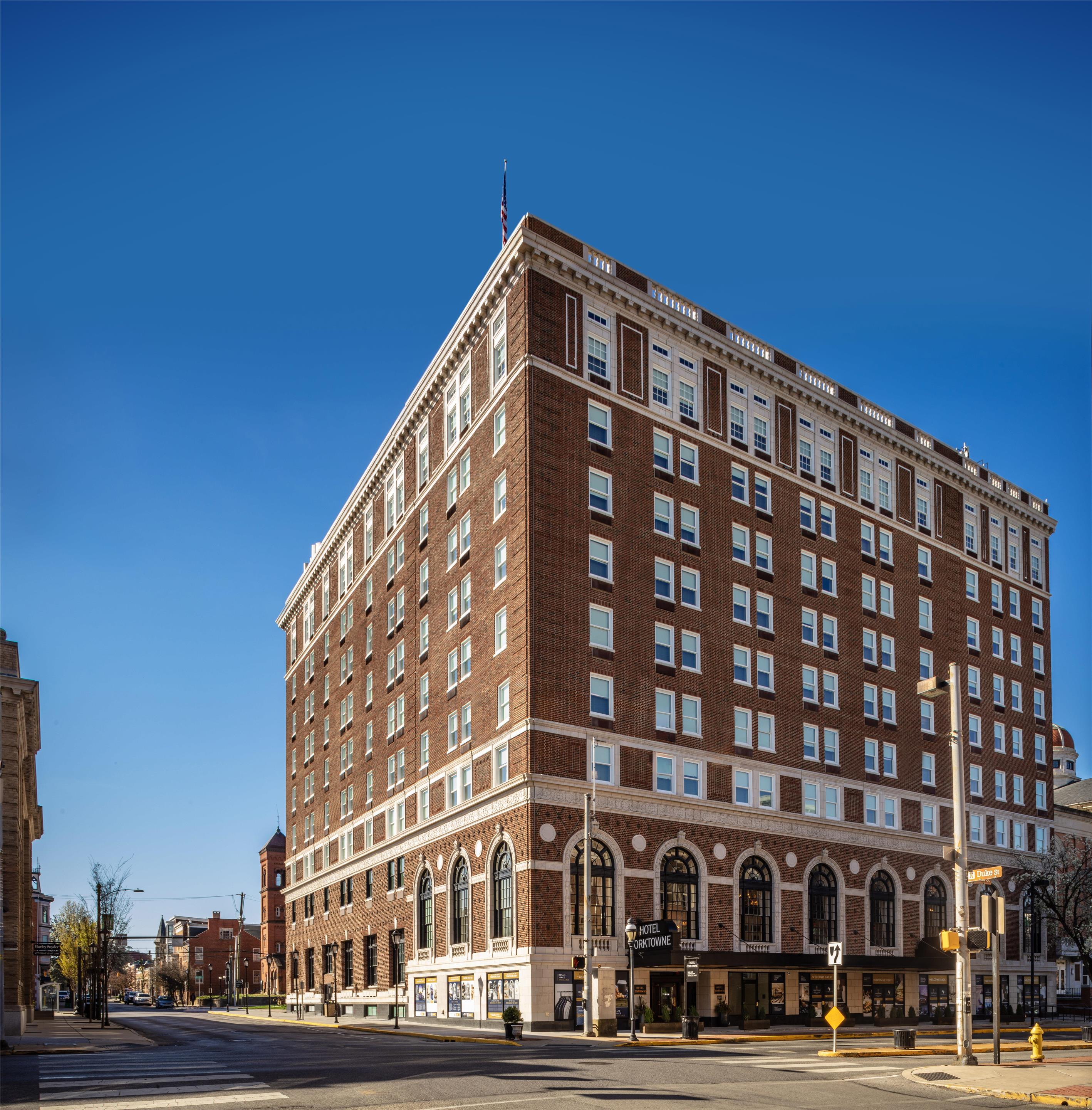 Exterior | The Yorktowne Hotel, Tapestry Collection by Hilton