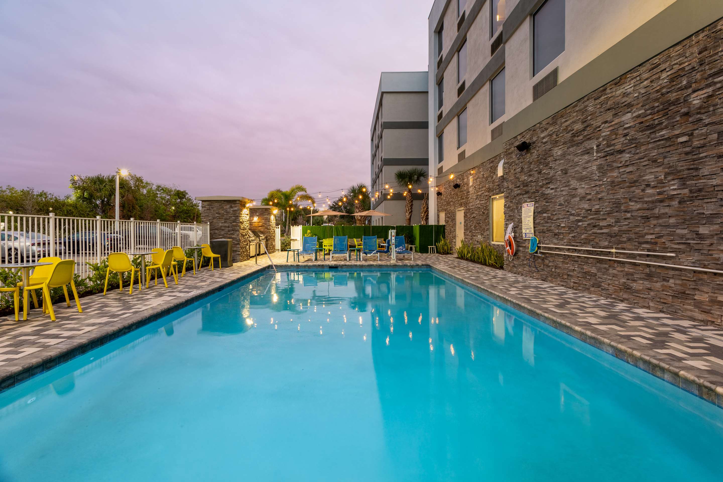 Pool | Home2 Suites by Hilton Ft. Pierce I-95