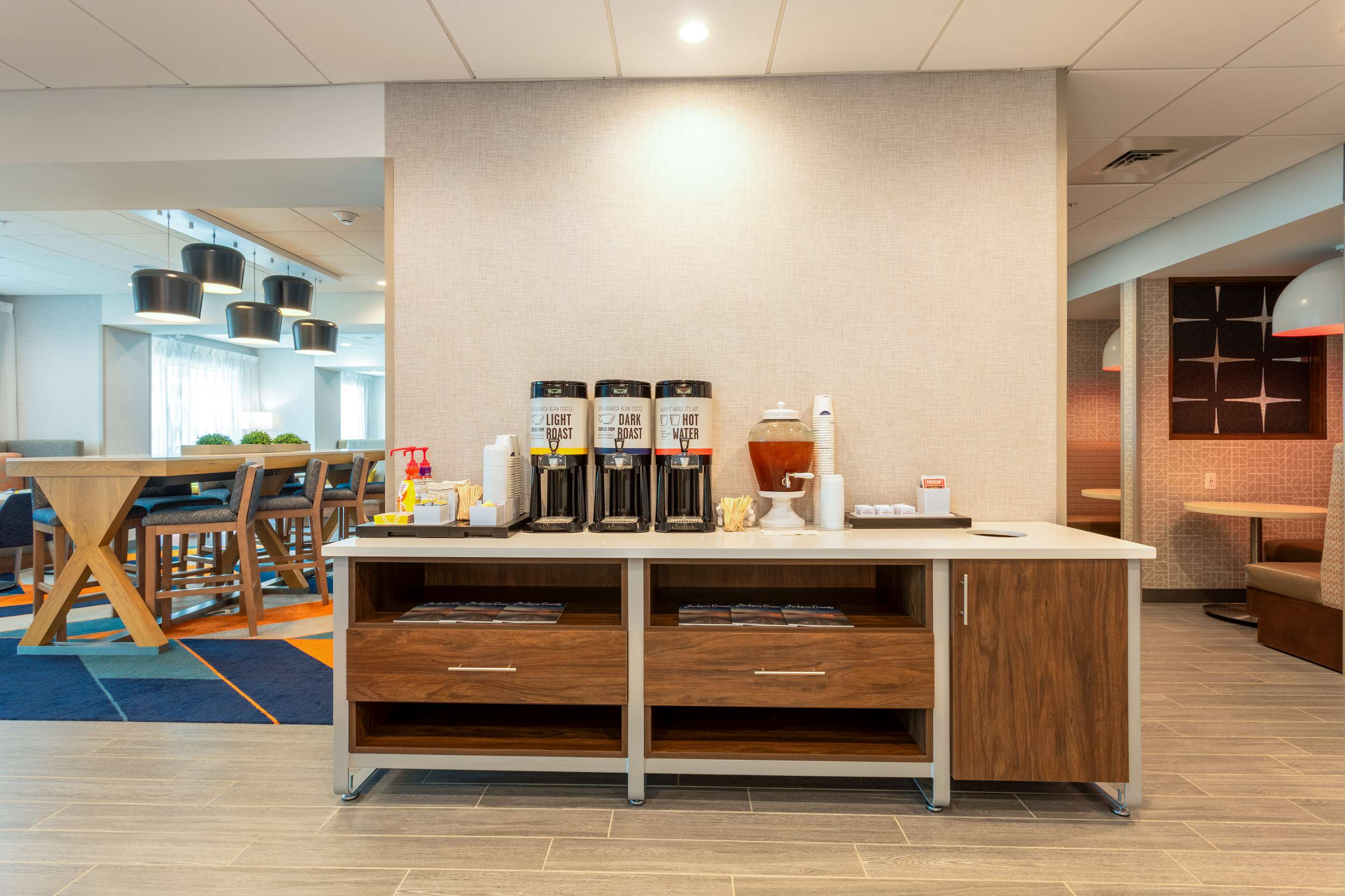 Restaurant | Hampton Inn Marianna I-10