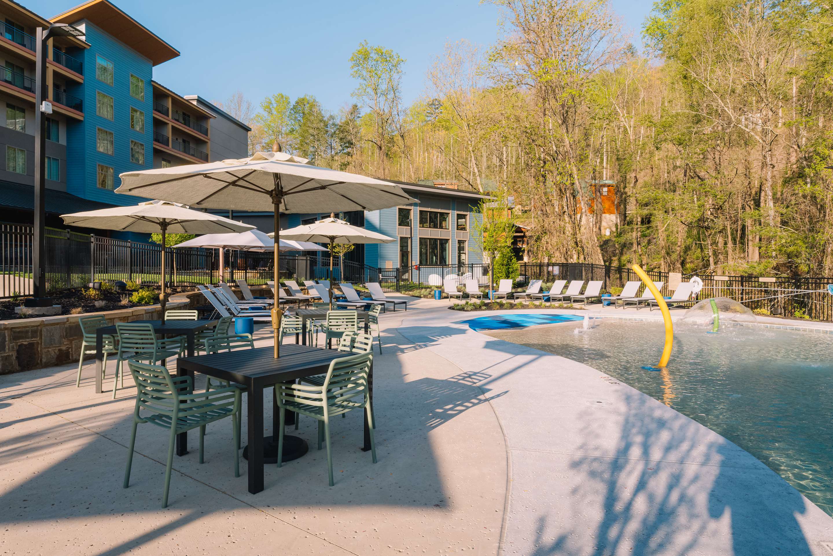 Pool | Embassy Suites By Hilton Gatlinburg Resort