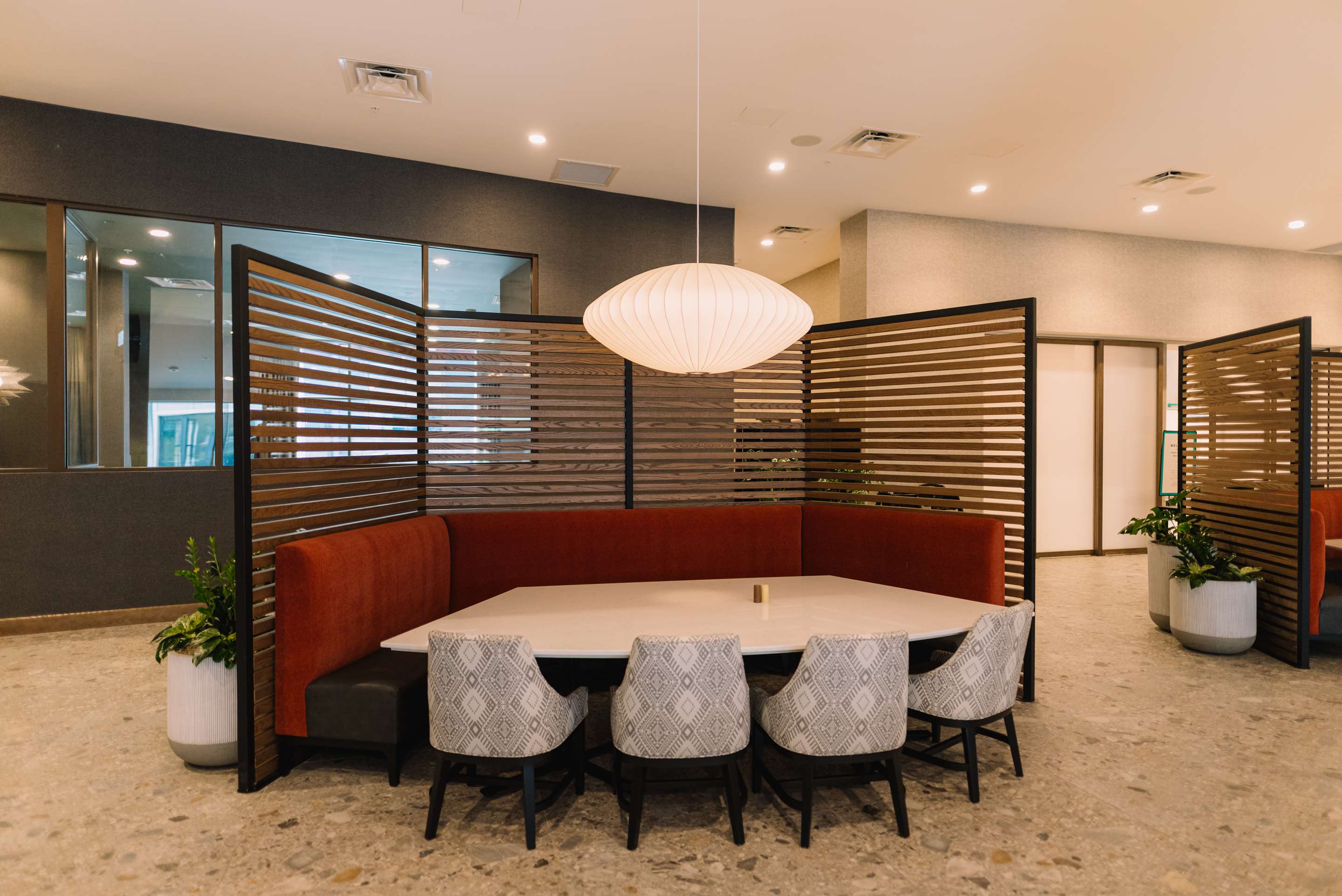 Breakfast Area | Embassy Suites By Hilton Gatlinburg Resort