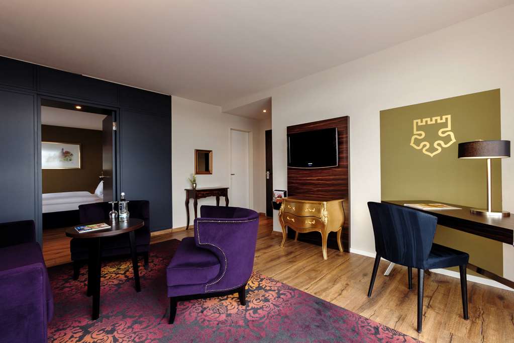 VIENNA HOUSE BY WYNDHAM THRINGER H-guestroom-Guest Room,Suite,On-Site.jpg