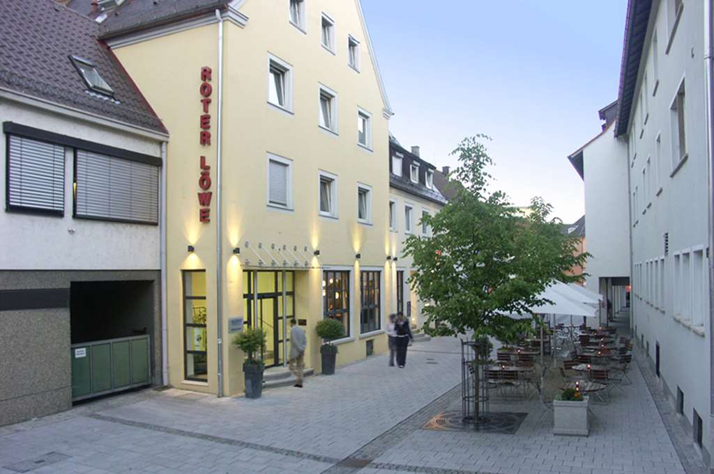 AKZENT-Hotel Roter Lowe