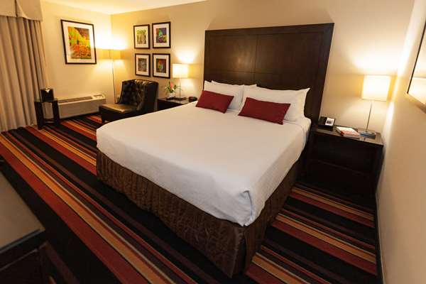  - Clarion Hotel & Conference Center New Orleans Airport Kenner