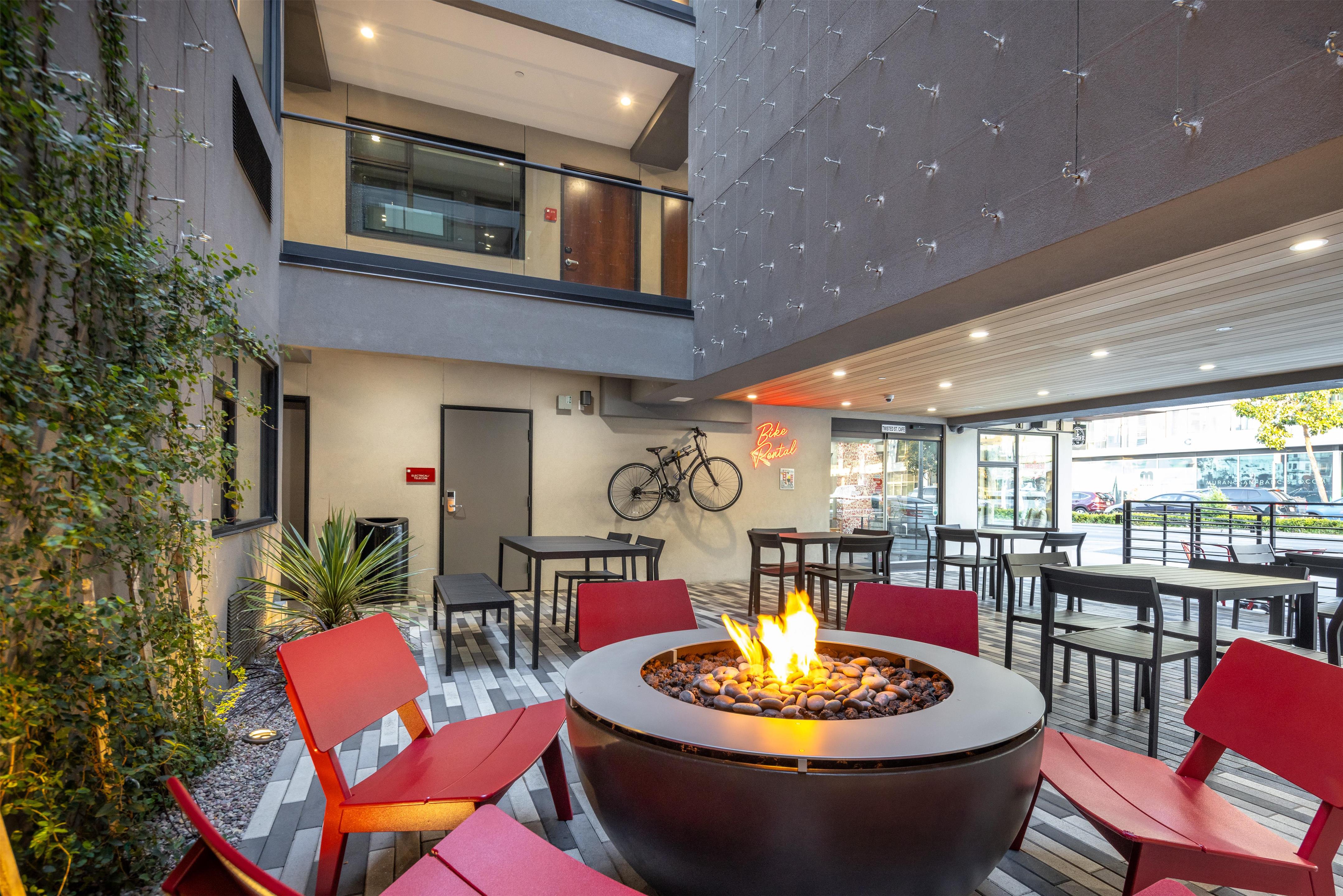 Exterior | Infinity Hotel San Francisco, Tapestry Collection by Hilton