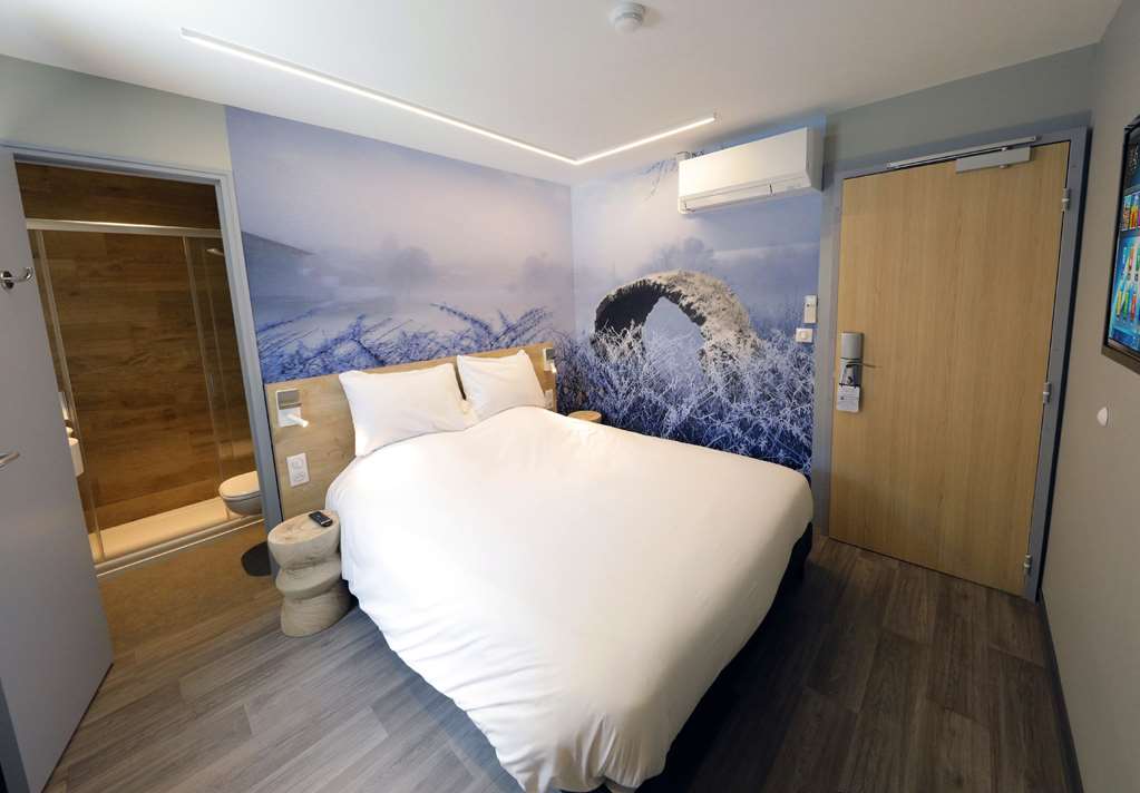 Sure Hotel by Best Western Dole-guestroom-Guest Room,On-Site.jpg