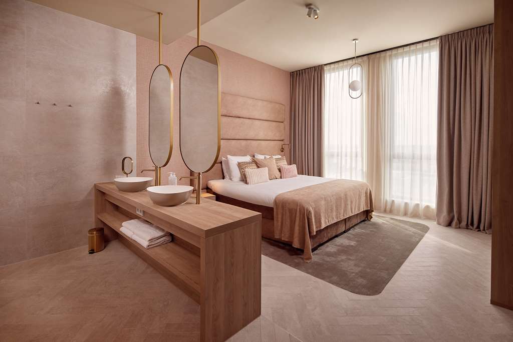 VAN DER VALK HOTEL GORINCHEM-guestroom-Guest Room,On-Site.jpg