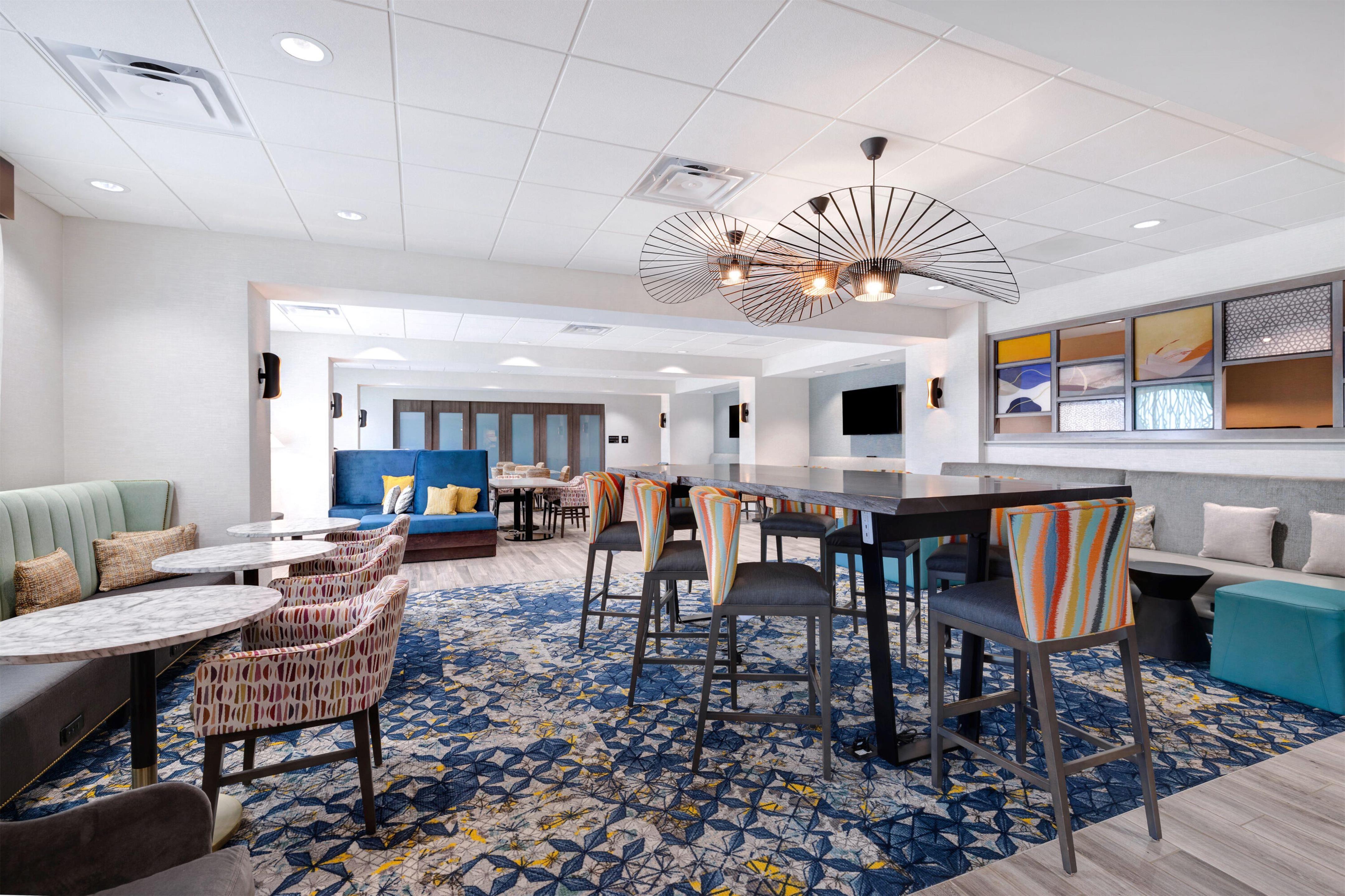 Lobby | Hampton Inn Chicago Orland Park