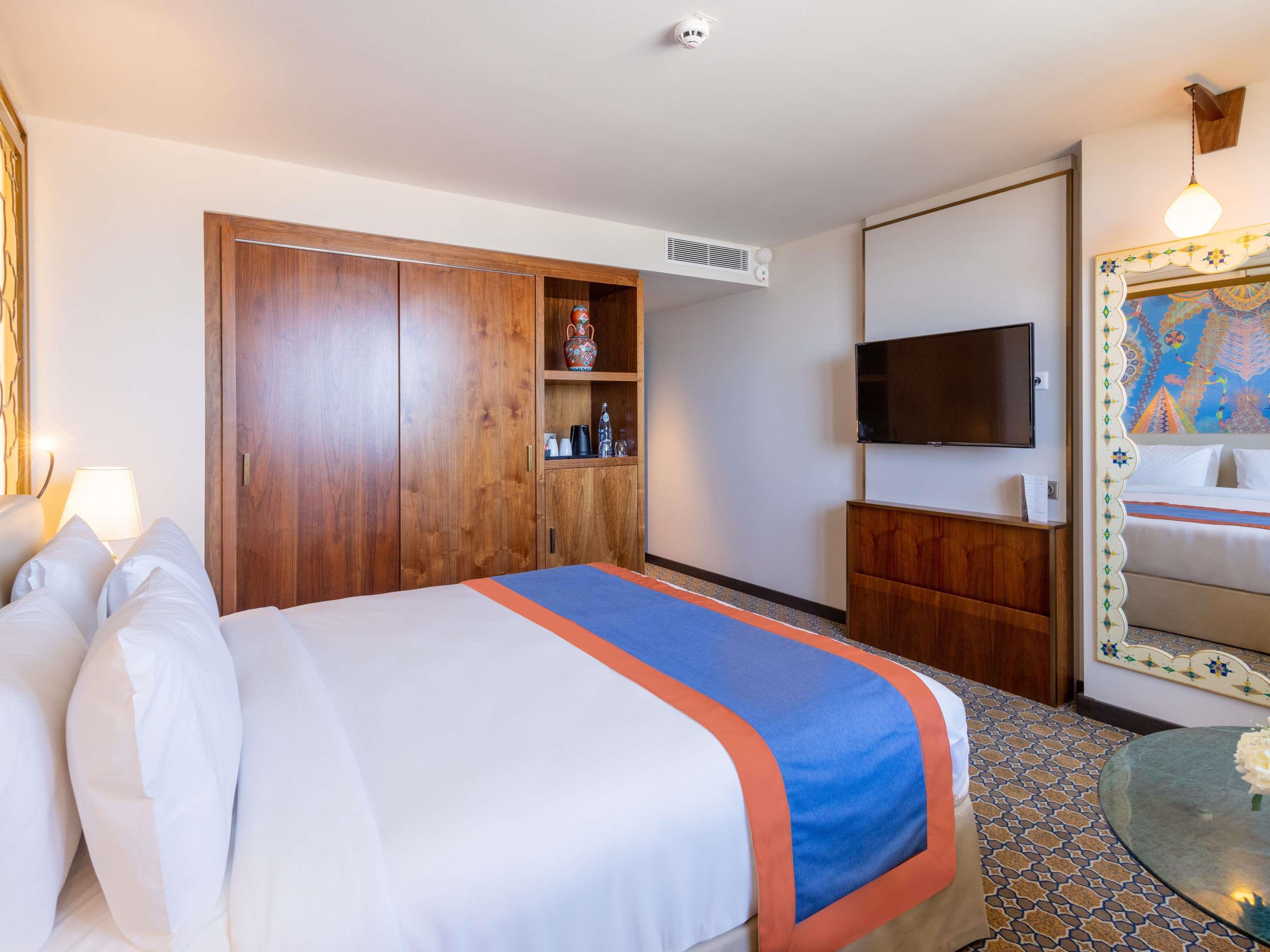 Mercure Alger Palais Des Congres Room Type - Superior Room with 1 kingsize bed, Bay view