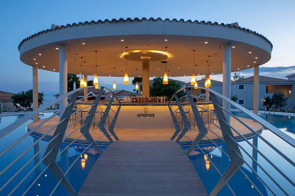 Ajul Luxury Hotel & Spa Resort, A Registry Collection Hotel