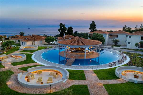 Ajul Luxury Hotel & Spa Resort, A Registry Collection Hotel