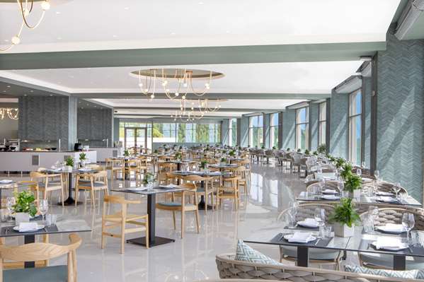 Ajul Luxury Hotel & Spa Resort, A Registry Collection Hotel