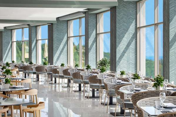 Ajul Luxury Hotel & Spa Resort, A Registry Collection Hotel