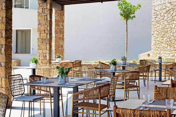 Ajul Luxury Hotel & Spa Resort, A Registry Collection Hotel