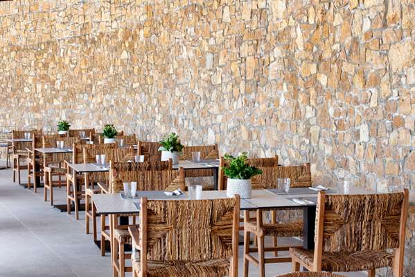 Ajul Luxury Hotel & Spa Resort, A Registry Collection Hotel