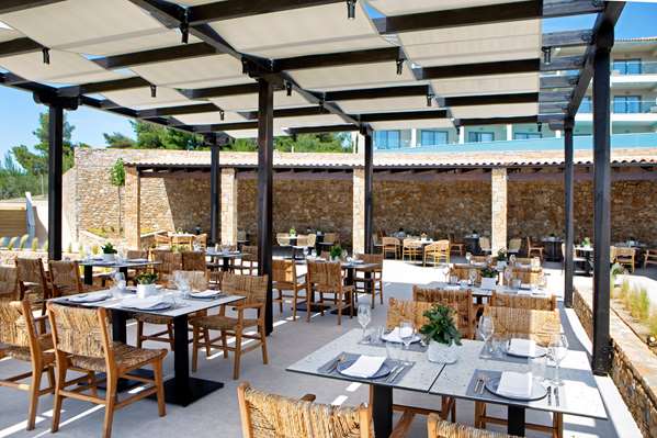 Ajul Luxury Hotel & Spa Resort, A Registry Collection Hotel