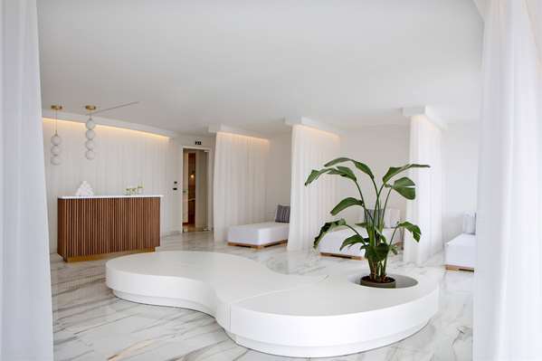 Ajul Luxury Hotel & Spa Resort, A Registry Collection Hotel