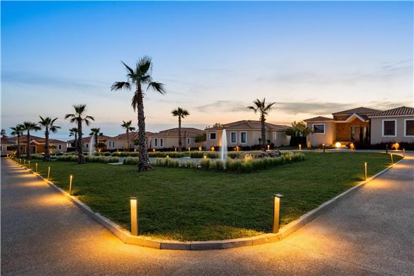 Ajul Luxury Hotel & Spa Resort, A Registry Collection Hotel