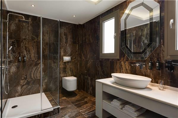 Royal Villa 2-Bedroom Private Pool